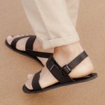 Groundies Kos Black Bőr Barefoot Szandál