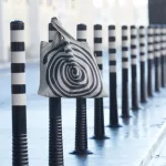 LOQI bevásárló táska, Louise Bourgeois - Spirals Black